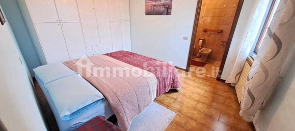 Квартира с 2 спальнями в Стеццано, Италия № 192398 10