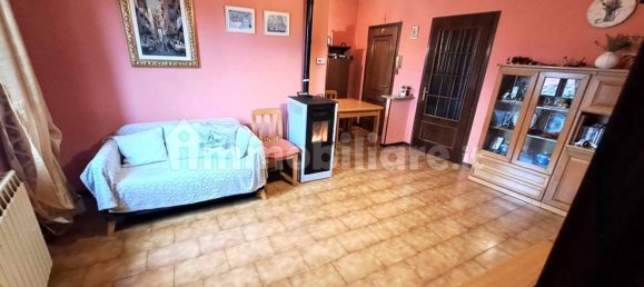 Квартира с 2 спальнями в Стеццано, Италия № 192398 2