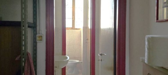 1-salle Propriété commerciale à Rome, Italy No. 295568 8