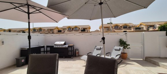 3 bedrooms Villa in Alicante, Spain No. 288697 2