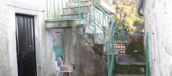 Casa de 9 divisões em Filattiera, Italy N.º 123950 9