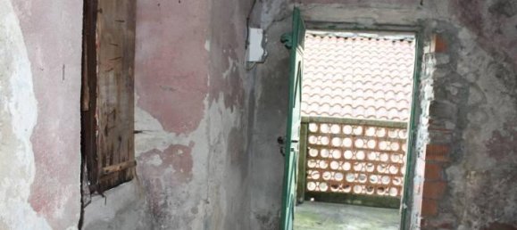 Casa de 9 divisões em Filattiera, Italy N.º 123950 30