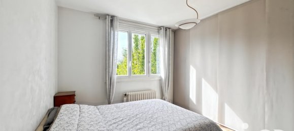 4 bedrooms House in Yerres, France No. 324348 12