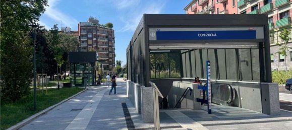 4 bedrooms Apartment in Milan, Italy No. 362668 2