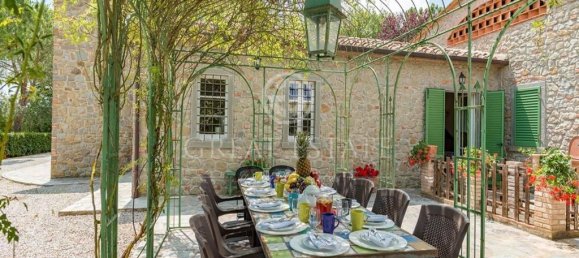 9 bedrooms House in Cortona, Italy No. 179437 16