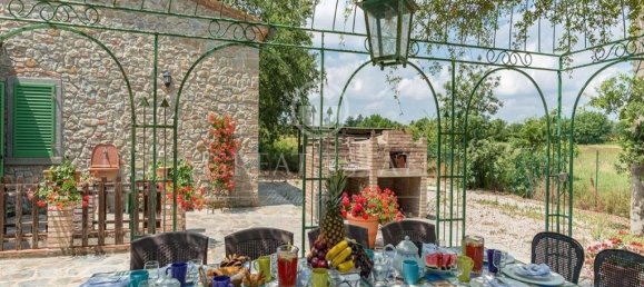 9 bedrooms House in Cortona, Italy No. 179437 13