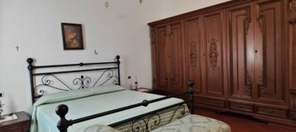 21-Zimmer Villa in Licciana Nardi, Italy, Nr. 36016 15