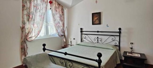 21-Zimmer Villa in Licciana Nardi, Italy, Nr. 36016 13