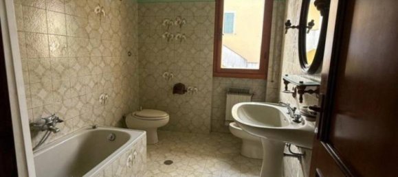 3 chambres Villa à Arezzo, Italy No. 321232 18