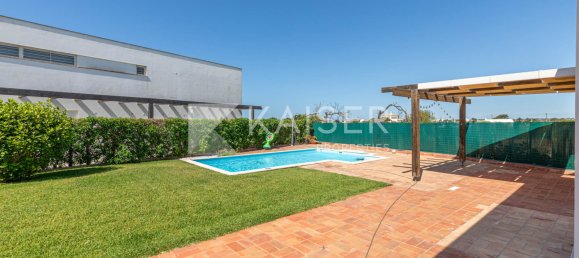3 bedrooms Villa in Guia, Portugal No. 204640 23