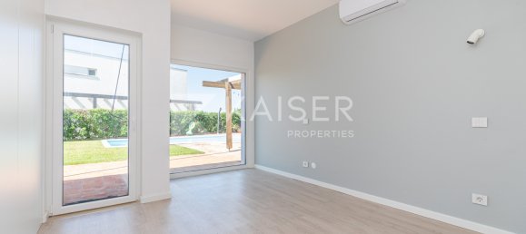 3 bedrooms Villa in Guia, Portugal No. 204640 15