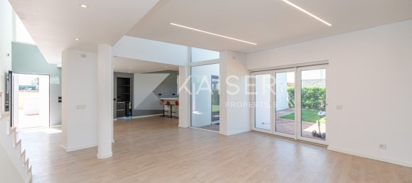 3 bedrooms Villa in Guia, Portugal No. 204640 5