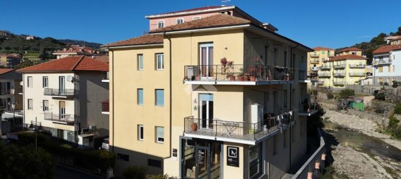 14غرفة شقة في San Lorenzo al Mare, Italy رقم 148164 5