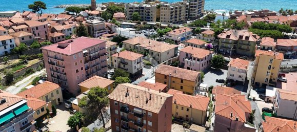 14غرفة شقة في San Lorenzo al Mare, Italy رقم 148164 18