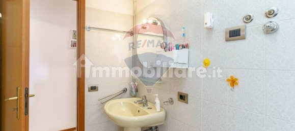 2 bedrooms Apartment in Catania, Italy No. 69763 5