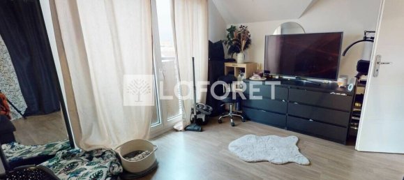 Apartamento de 1 dormitorio en Mennecy, France No. 115286 4