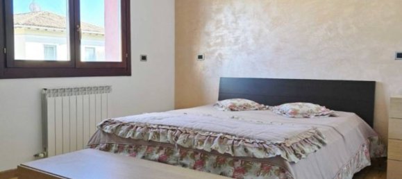 3 Schlafzimmer Doppelhaus in Gorizia, Italy, Nr. 270800 33