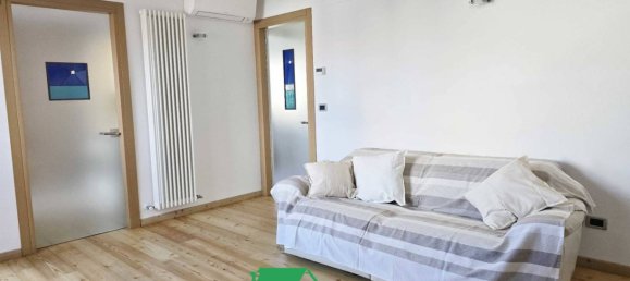 3 Schlafzimmer Doppelhaus in Gorizia, Italy, Nr. 270800 3