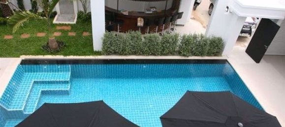 5 bedrooms Cafe / restaurant in Pattaya, Thailand No. 1942 2