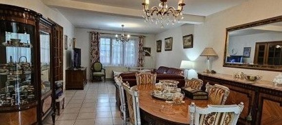 4 bedrooms House in Anzin, France No. 254439 6