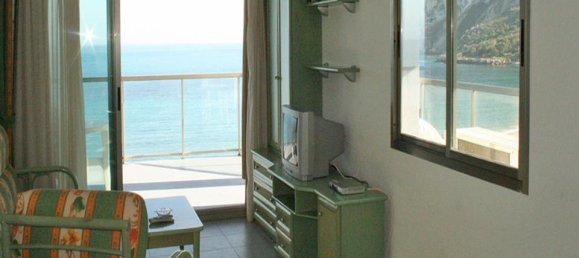 3 bedrooms Apartment in Calpe, Spain No. 183766 2