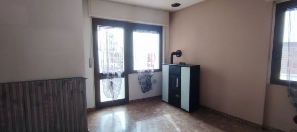 3-Zimmer Haus in Colleretto Giacosa, Italy, Nr. 8703 5