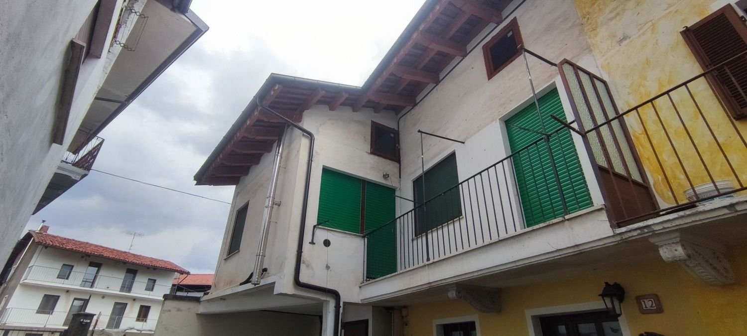 3-Zimmer Haus in Colleretto Giacosa, Italy, Nr. 8703