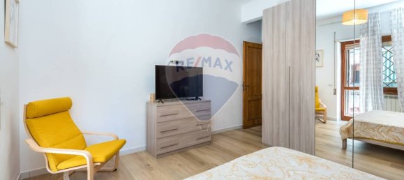2 bedrooms Apartment in Rome, Italy No. 261921 9