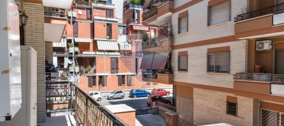 2 bedrooms Apartment in Rome, Italy No. 261921 22