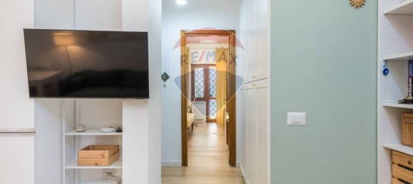2 bedrooms Apartment in Rome, Italy No. 261921 5