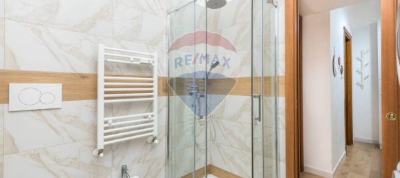 2 bedrooms Apartment in Rome, Italy No. 261921 16