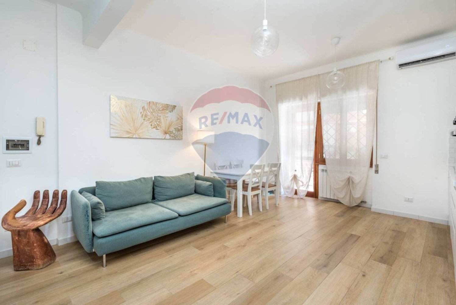 2 bedrooms Apartment in Rome, Italy No. 261921