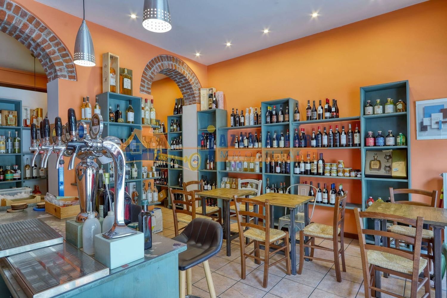 Коммерческая недвижимость 123м² в Ераго кон Ораго, Италия № 329668