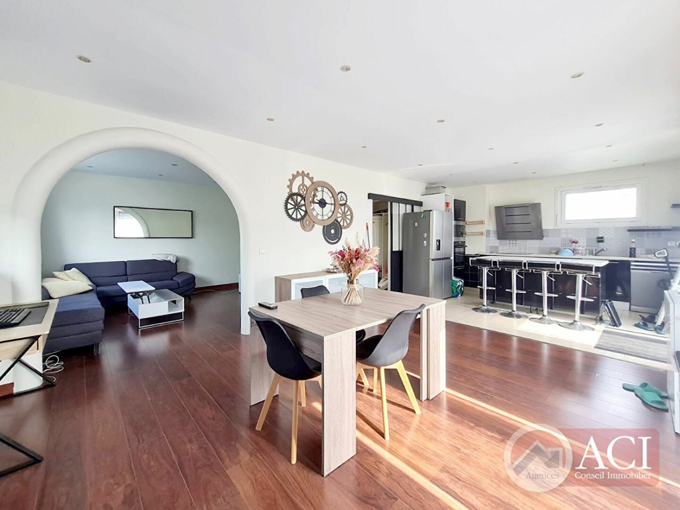 3 bedrooms Apartment in Montmagny, France No. 348732