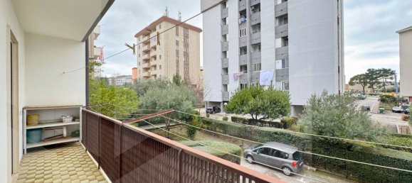 3 Schlafzimmer Wohnung in Matera, Italy, Nr. 17389 30