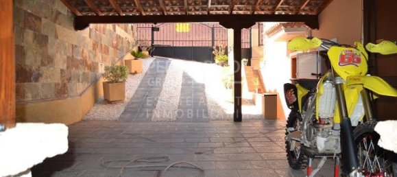 Вилла с 4 спальнями в Адехе, Испания № 26806 32