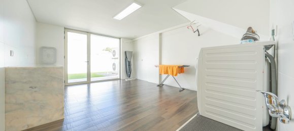 5 bedrooms House in Almada, Portugal No. 78316 31