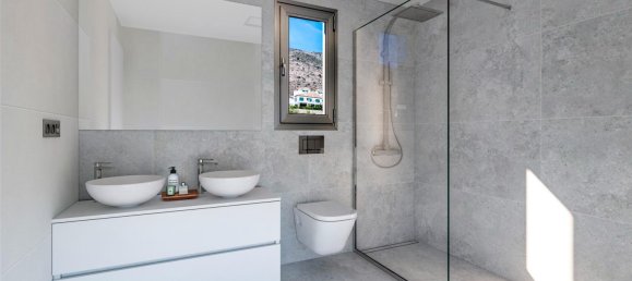 3 bedrooms Villa for sale in Finestrat, Alicante, Valencian Community, Spain № 365256 8