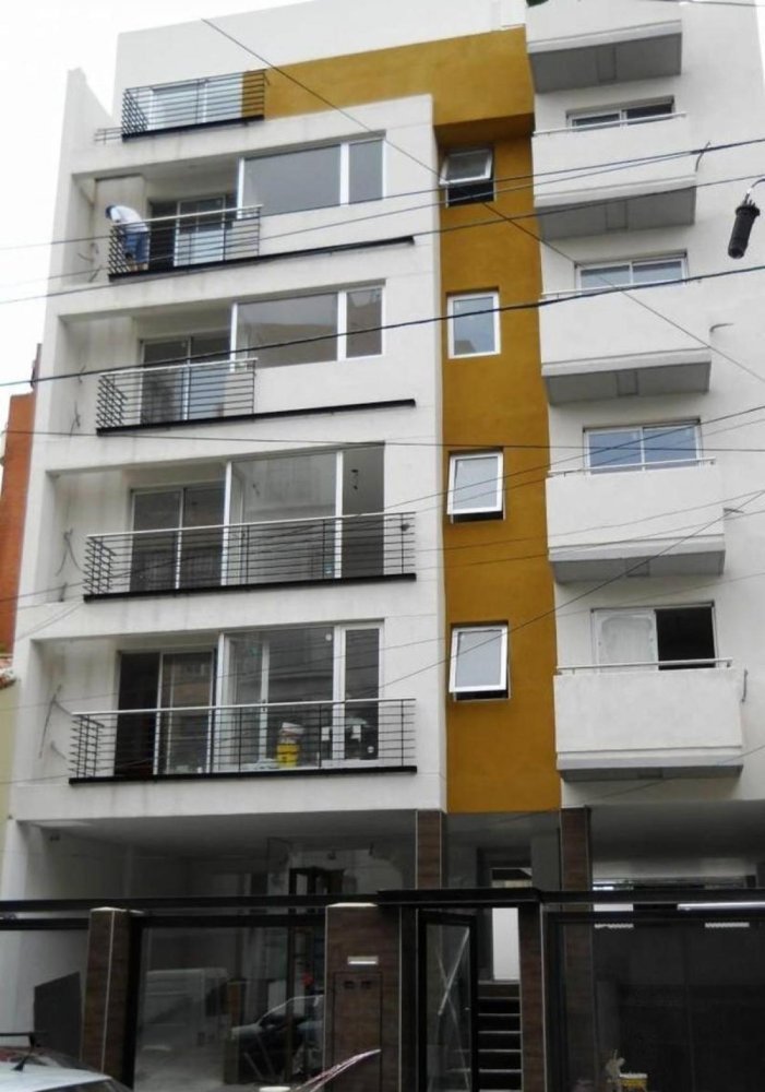 2 bedrooms Apartment in Moron, Argentina No. 99731