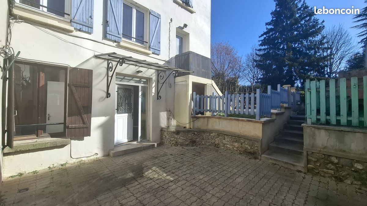 1 bedroom Apartment in Coupvray, France No. 330373