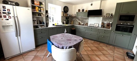 4 bedrooms House in Caussade, France No. 314901 4