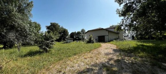 4 bedrooms House in Caussade, France No. 314901 3