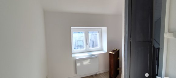 3 bedrooms Townhouse in Hirson, France No. 222548 9