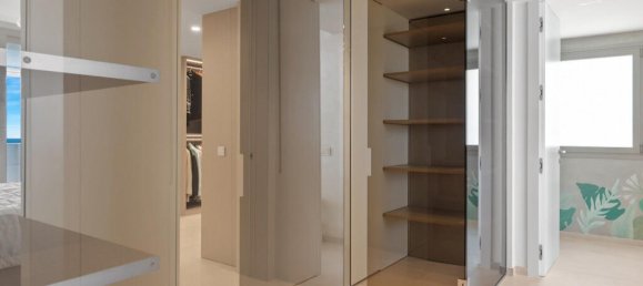 7 bedrooms Apartment in Marbella, Spain No. 36204 4