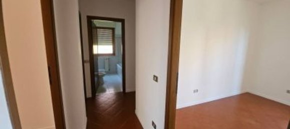 4-Zimmer Wohnung in Rome, Italy, Nr. 280441 13