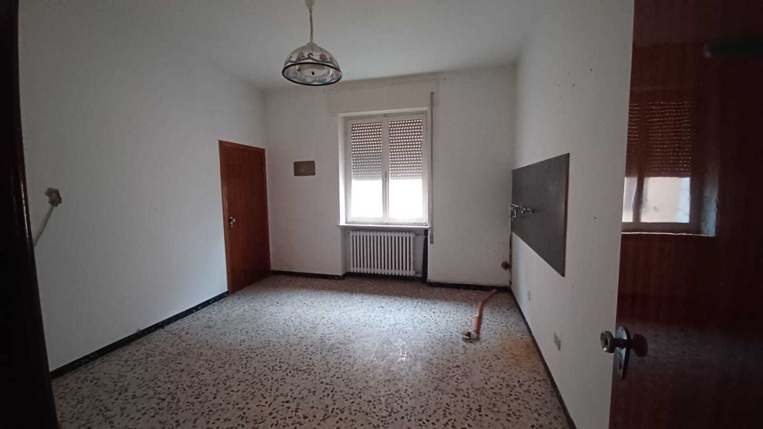 5-salle Appartement à Mercatino Conca, Italy No. 229490