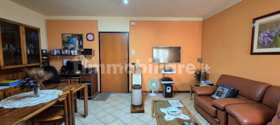 3 Schlafzimmer Wohnung in Pistoia, Italy, Nr. 261025 3