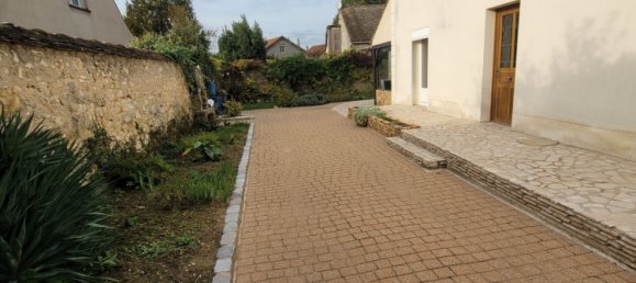 3 Schlafzimmer Haus in La Riche, France, Nr. 326877 12