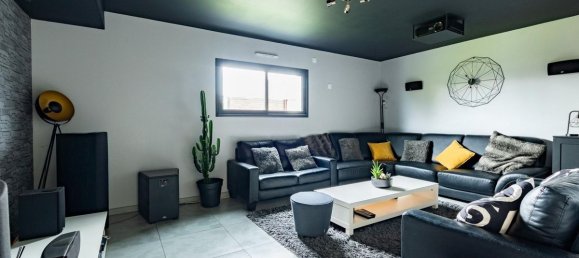 3 bedrooms House in Vire, France No. 354614 8