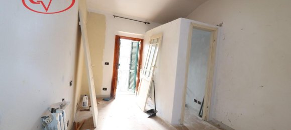 3 rooms Apartment in Bucine, Italy No. 238228 6